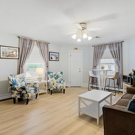 The Hewitt Wellington Hotel Spring Lake Room photo