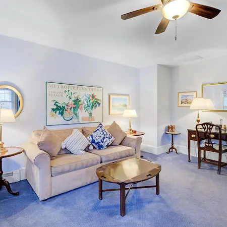 The Hewitt Wellington Hotel Spring Lake Room photo