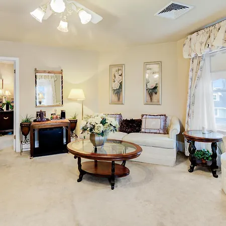 The Hewitt Wellington Hotel Spring Lake Room photo