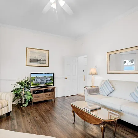 The Hewitt Wellington Hotel Spring Lake Room photo